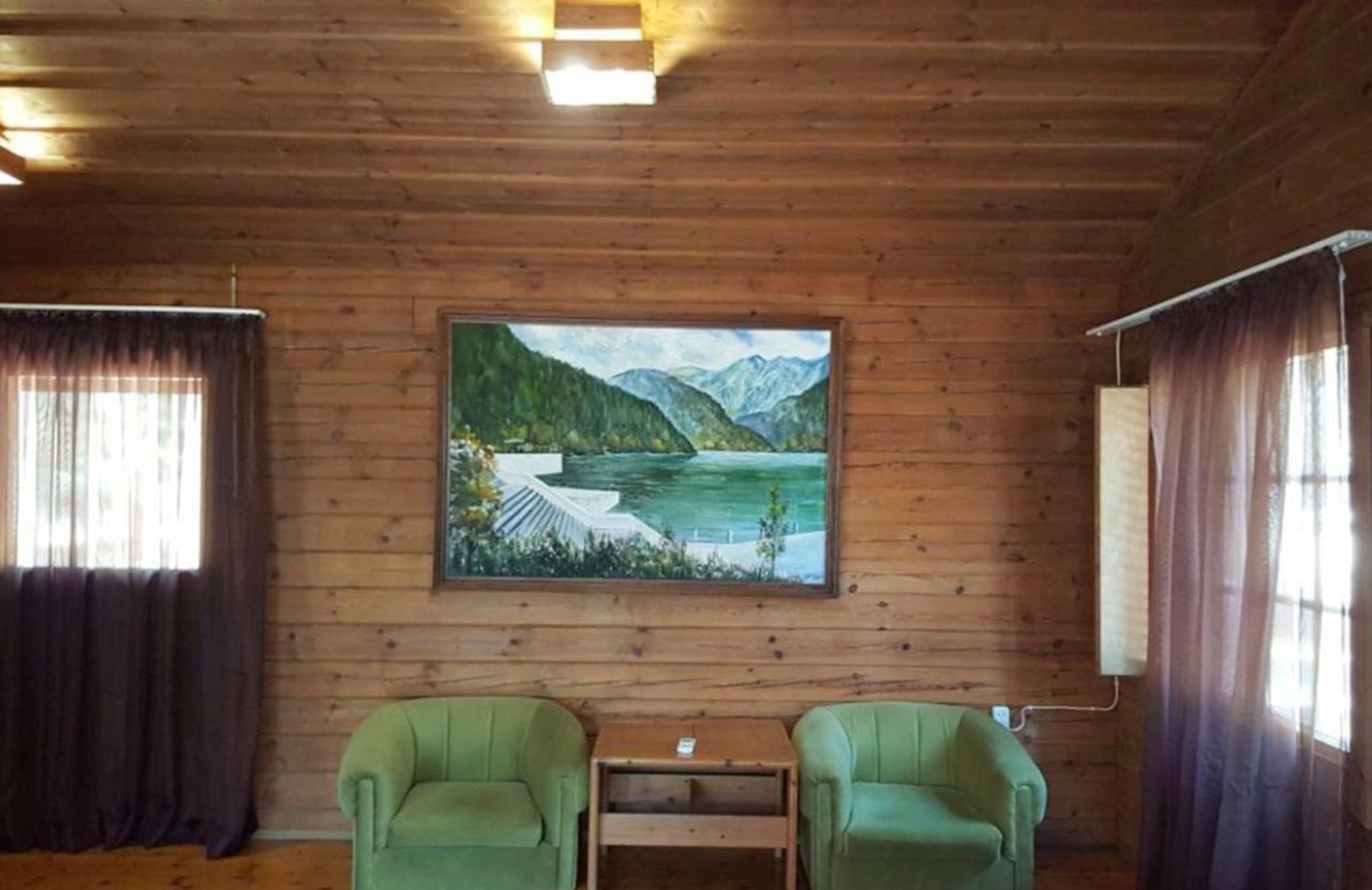 Gosdacha Ldzaa Hotel Lidzava Eksteriør billede